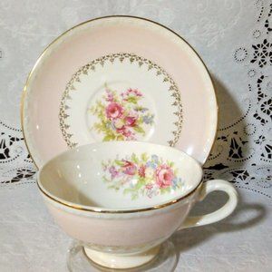 Vintage 1940s Teacup Georgian Egg Shell Homer Laughlin